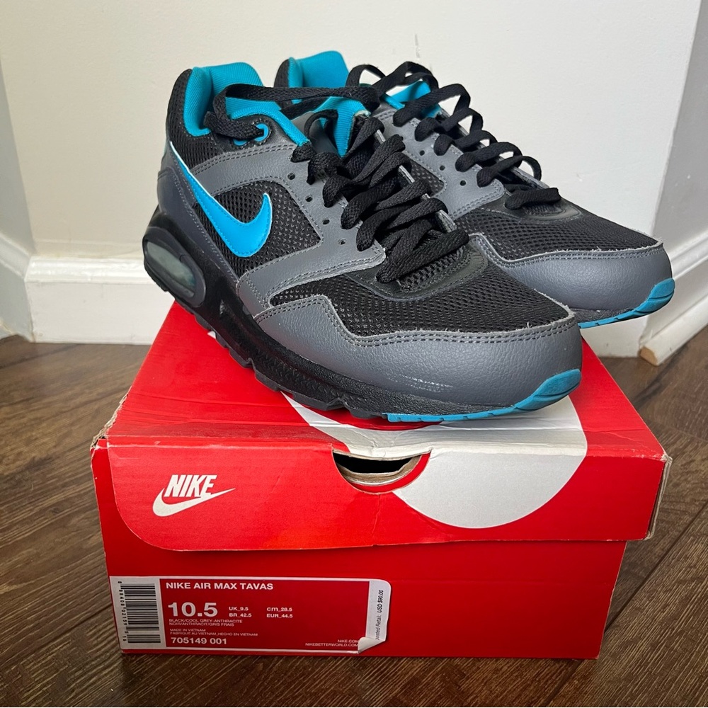 Nike Black & Blue Air Max